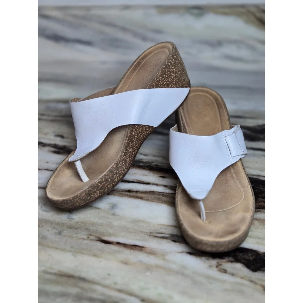 Clarks Artisan Womens White‎ Leather Thong Cork Wedge Sandals 11